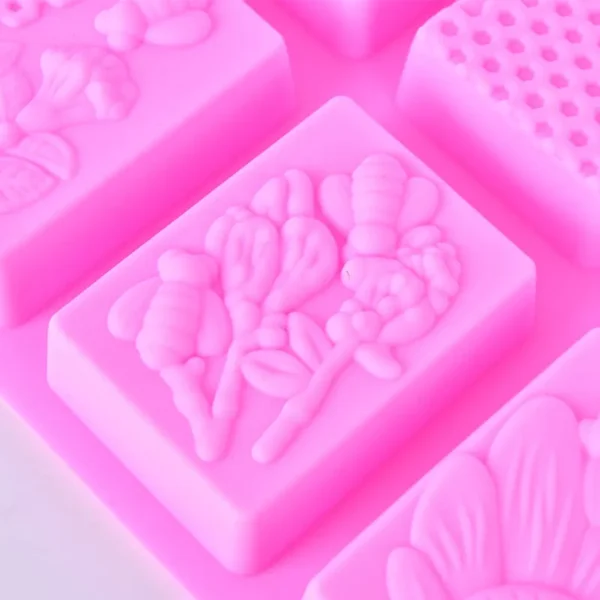 Soap Making Kits - Honey Bee 3D Silicone Mold (1pc) - Image 6