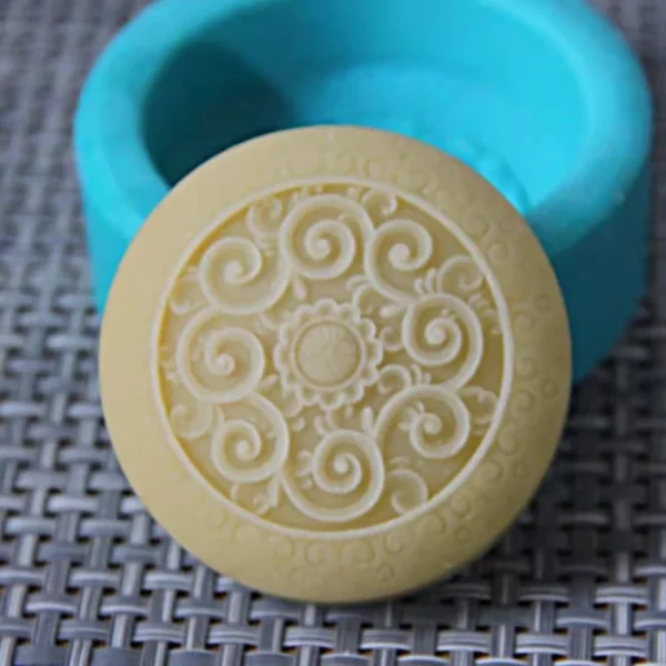 Soap Making Kits: Flower Round Silicone Mold - Image 4