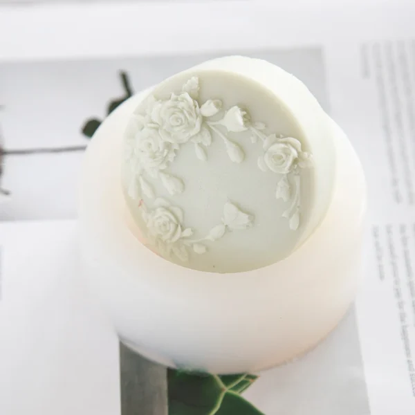 Soap Making Kits: Round Rose Silicone Mold - Image 6