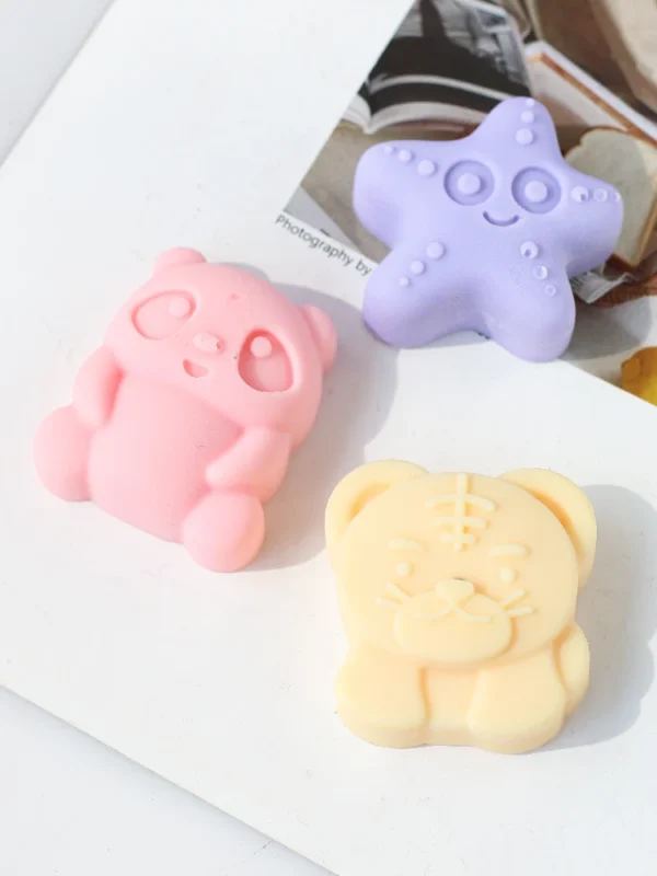 Soap Making Kits, 6 Holes Cute Animals Silicone Mold - Image 4