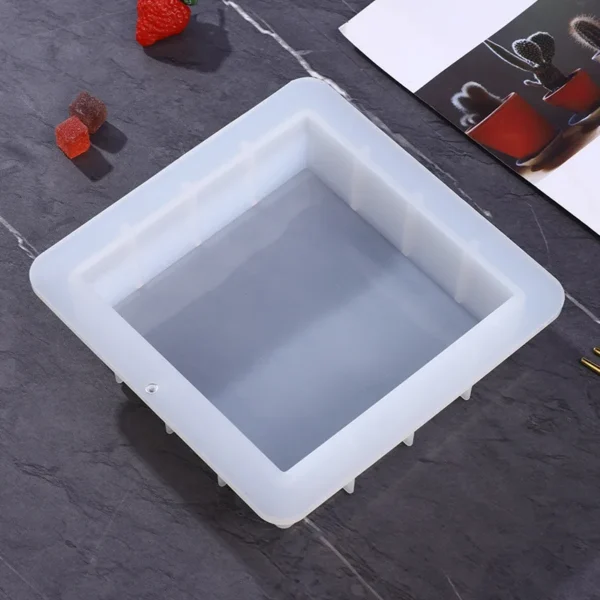 Soap Making Kits: 1.1L Square Silicone Mold for DIY