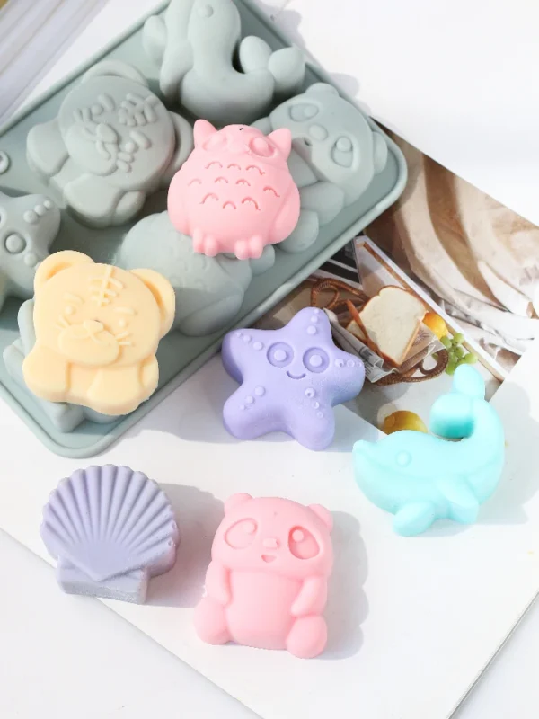 Soap Making Kits, 6 Holes Cute Animals Silicone Mold