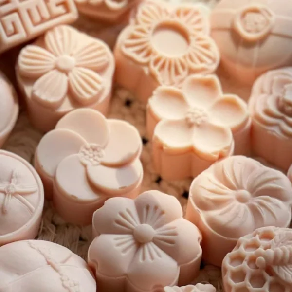 Soap Making Kits, Cute Mini Flowers Silicone Mold for DIY