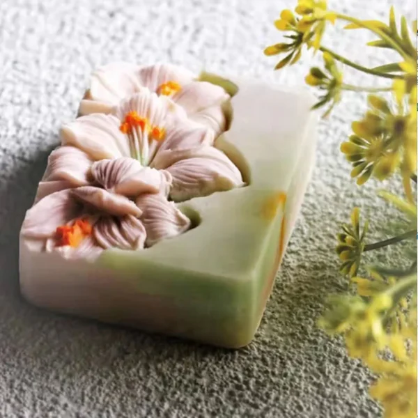 Soap Making Kits: Pretty Flower Silicone Mol